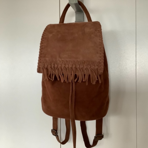 🤩 HOST PICK 🤩 Liebeskind brown boho fringe suede backpack - Picture 6 of 10